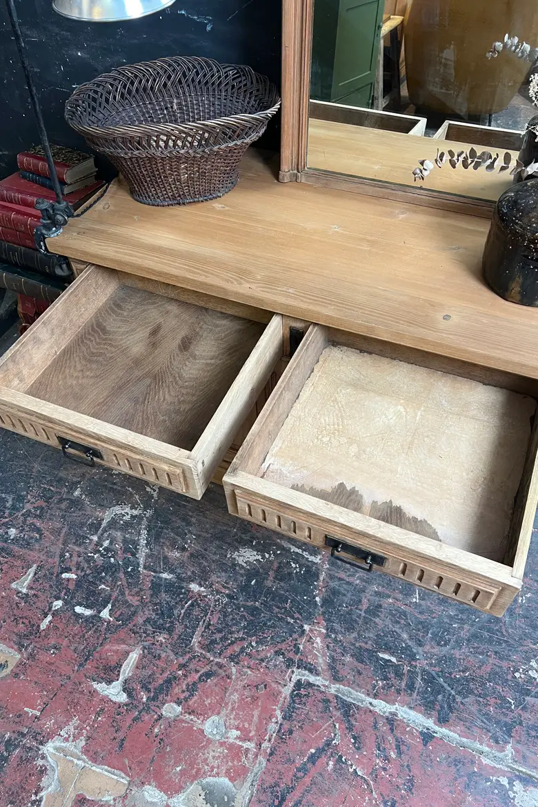 Meuble en chêne