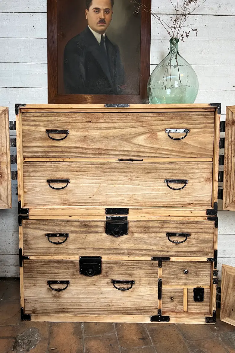 Meuble Tansu Japonais