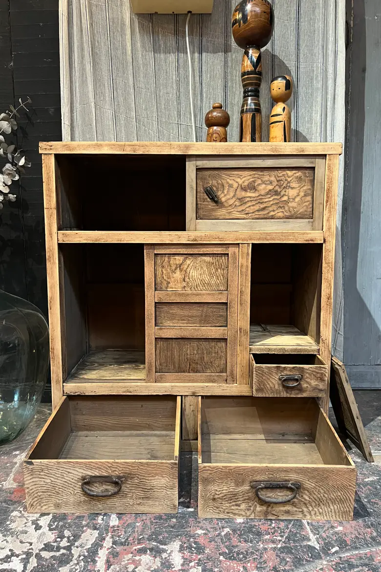 Meuble Tansu Japonais Début XXème