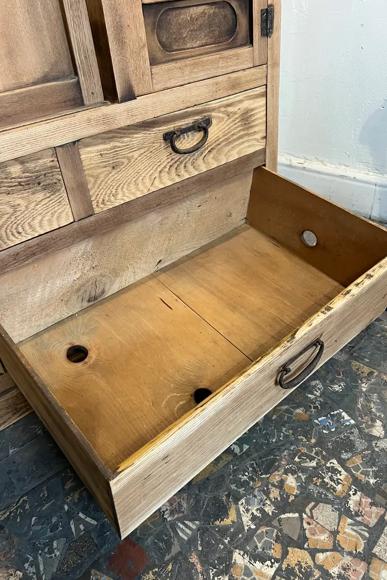 Meuble Tansu Japonais en orme