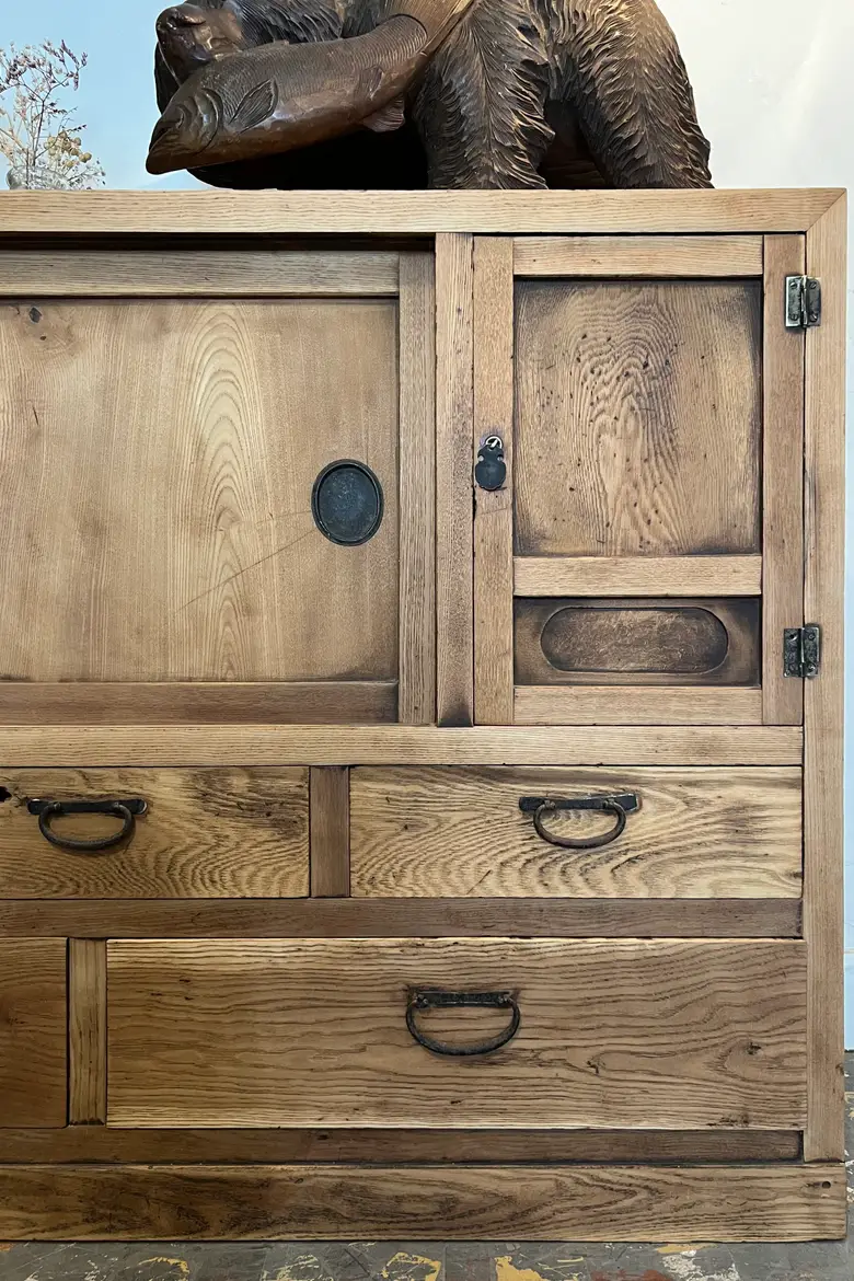 Meuble Tansu Japonais en orme