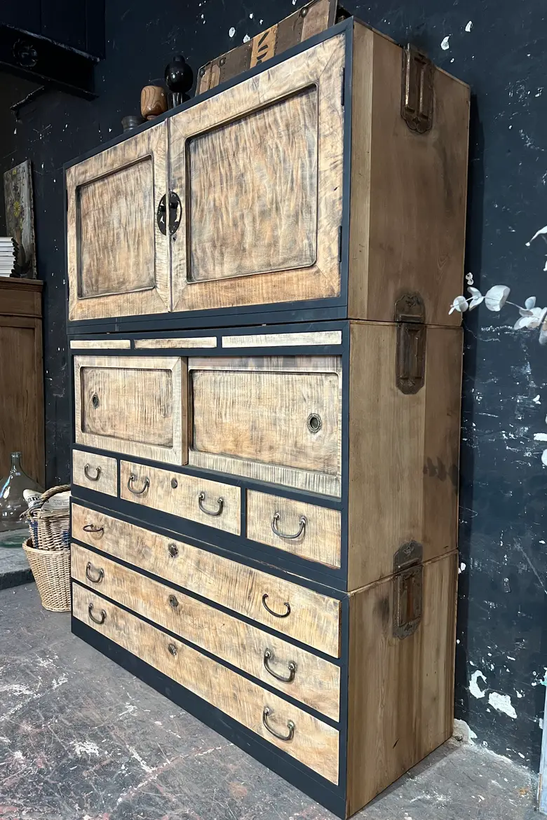 Meuble Tansu Japonais