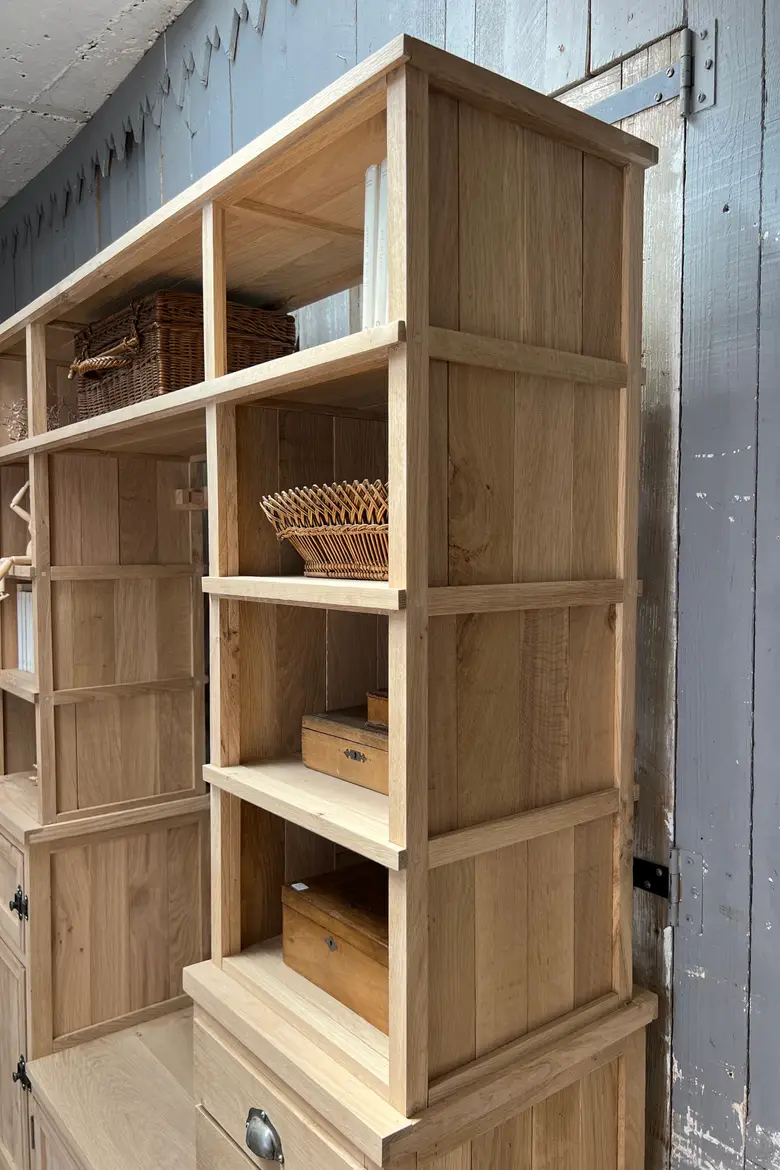 Meuble vestiaire en chêne
