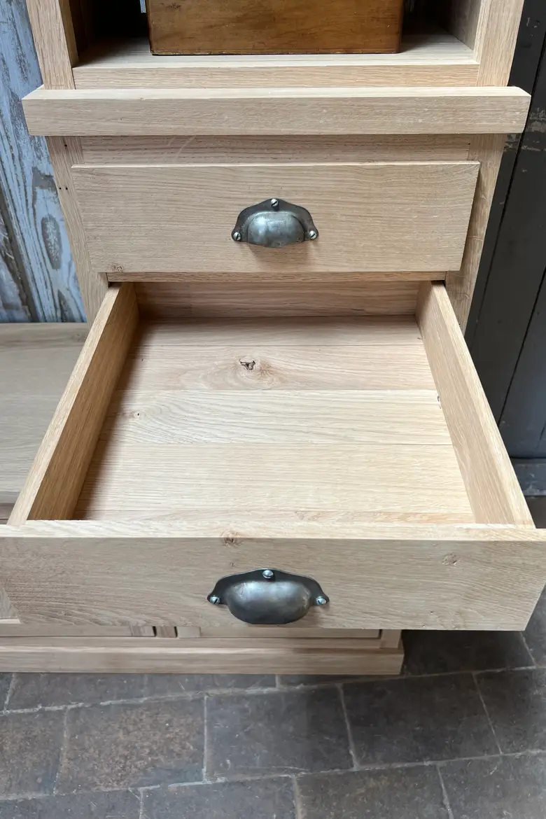 Meuble vestiaire en chêne