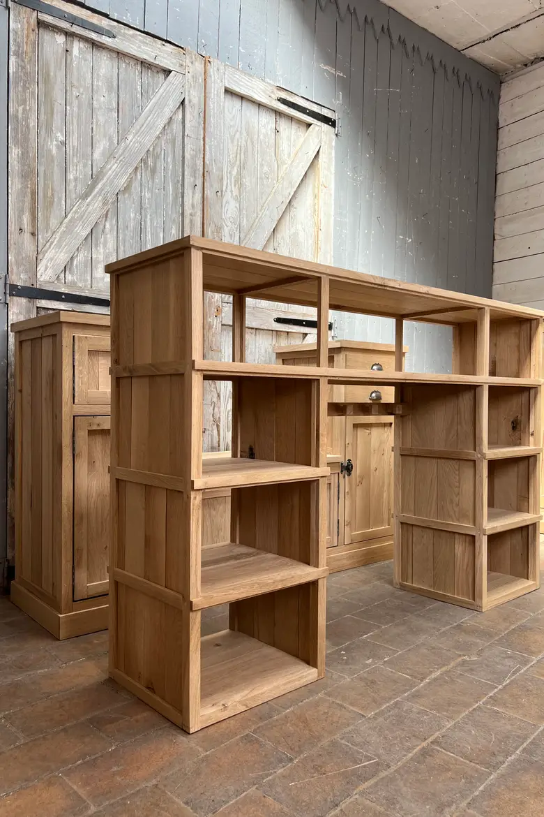 Meuble vestiaire en chêne