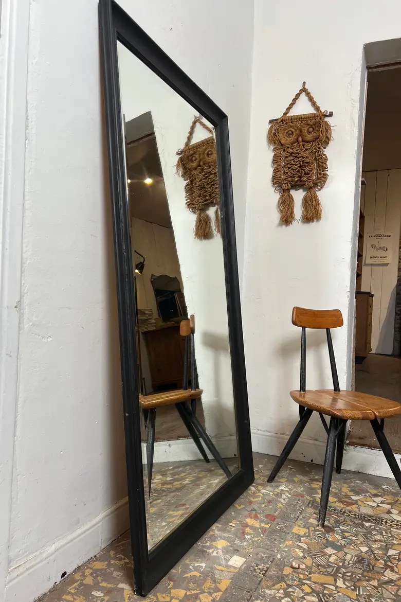 Miroir ancien peint en noir, années 50
