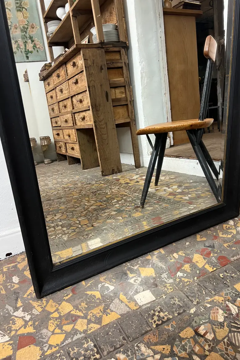 Miroir ancien peint en noir, années 50
