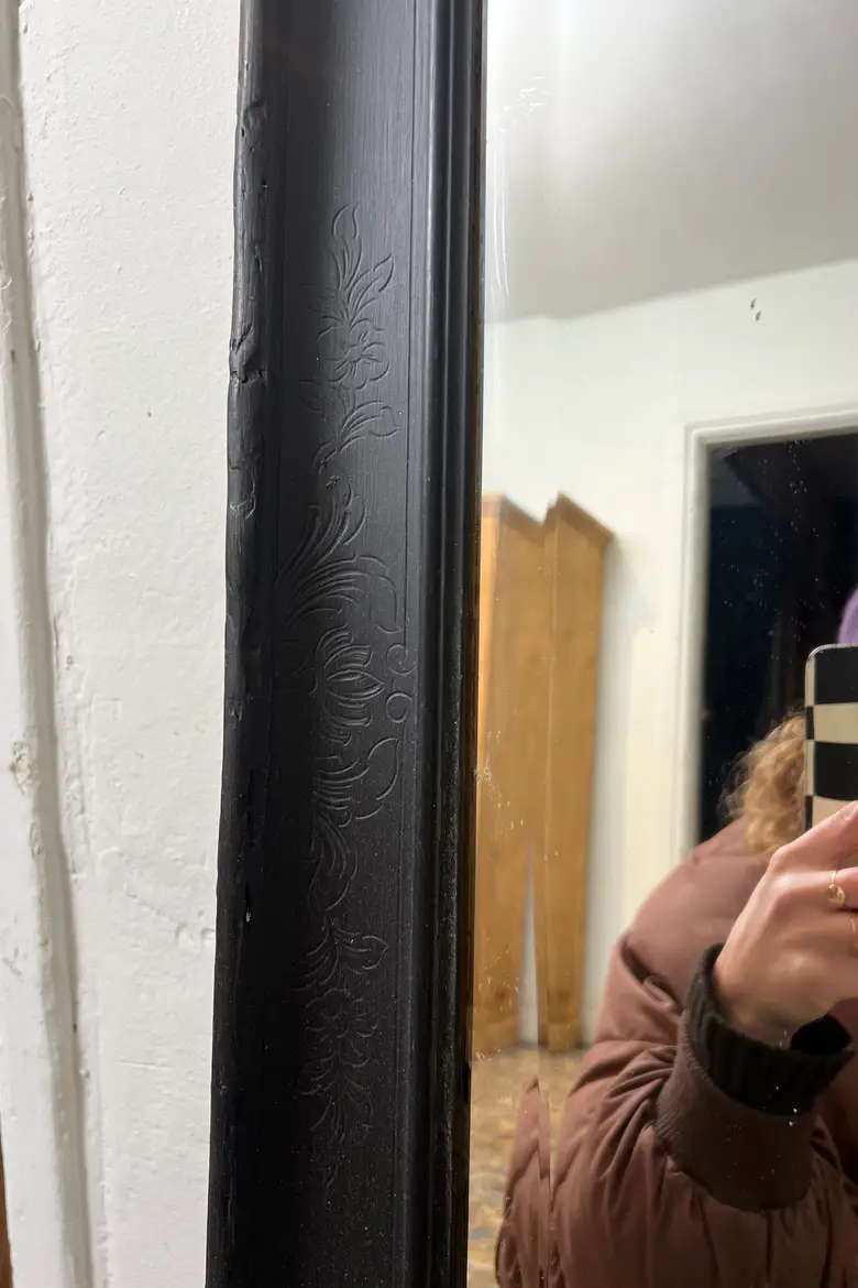 Miroir ancien peint en noir, années 50
