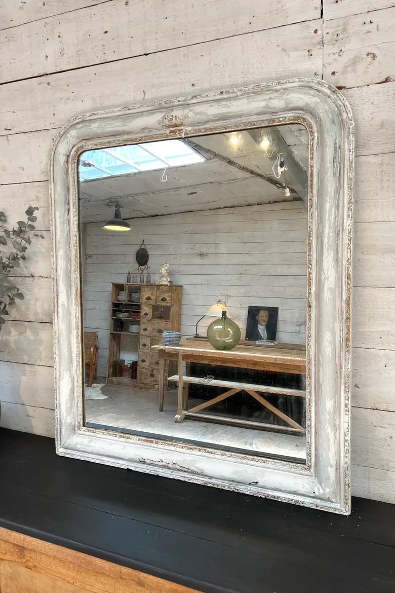 Miroir de style Louis Philippe patiné Début XXème