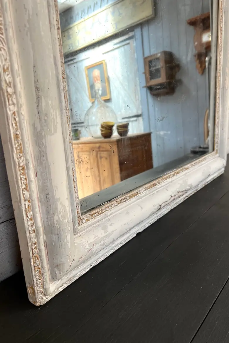 Miroir de style Louis Philippe patiné Début XXème