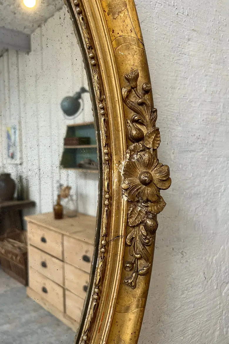Miroir doré XIXème de style Louis XVI