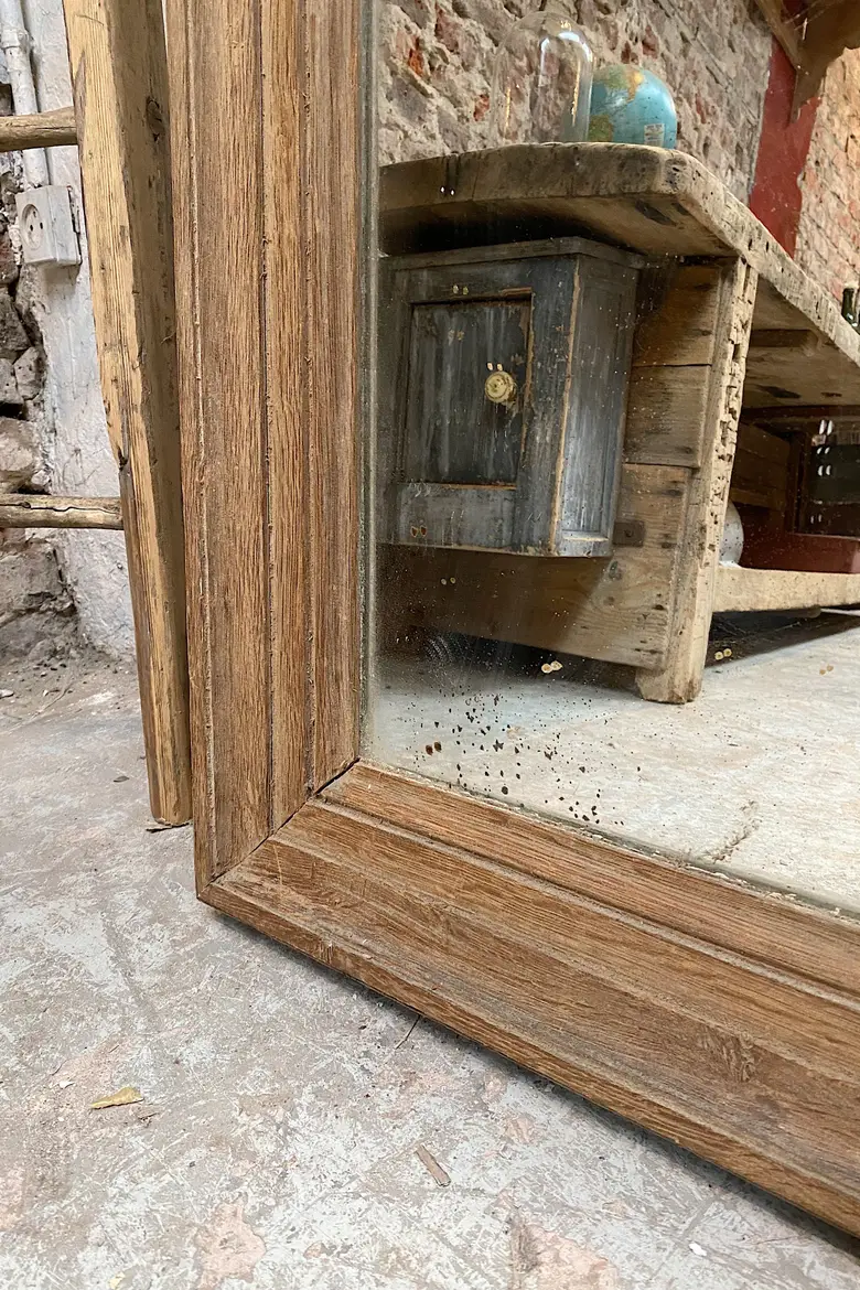 Miroir en chêne de style Napoléon III Début XXème