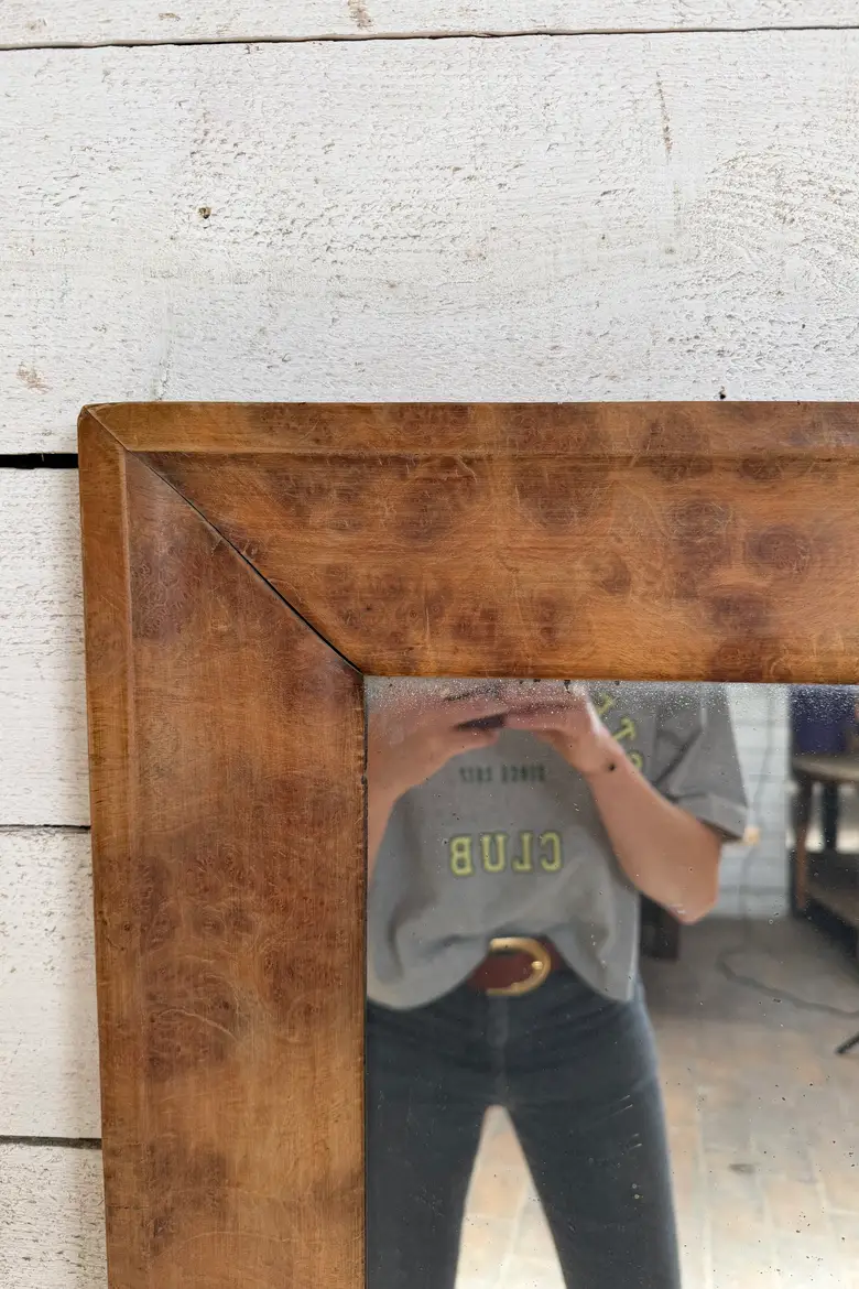 Miroir en loupe d’orme – fin XIXe siècle