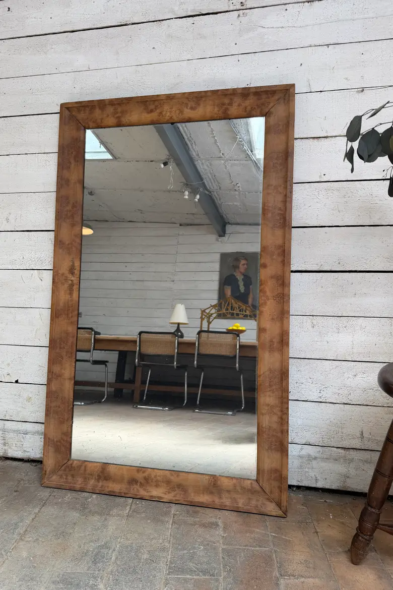 Miroir en loupe d’orme – fin XIXe siècle