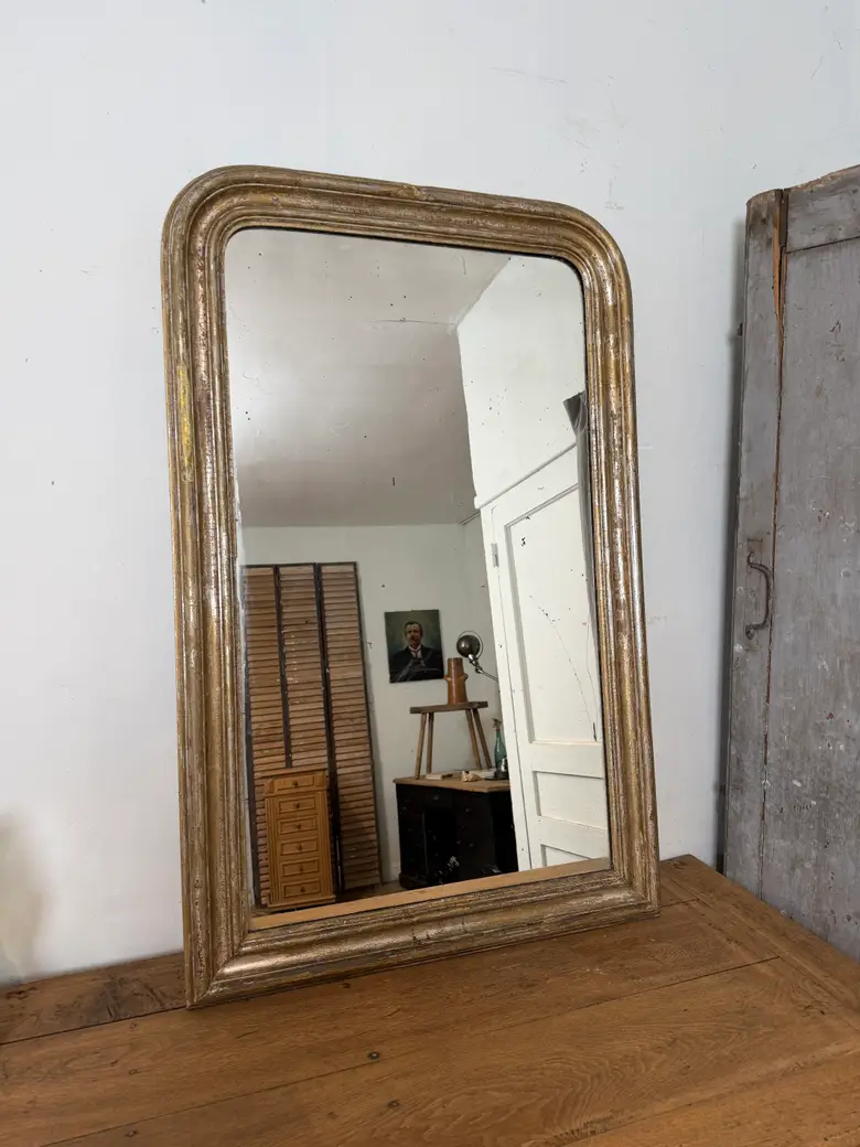 Miroir Louis-Philippe doré – XIXe siècle