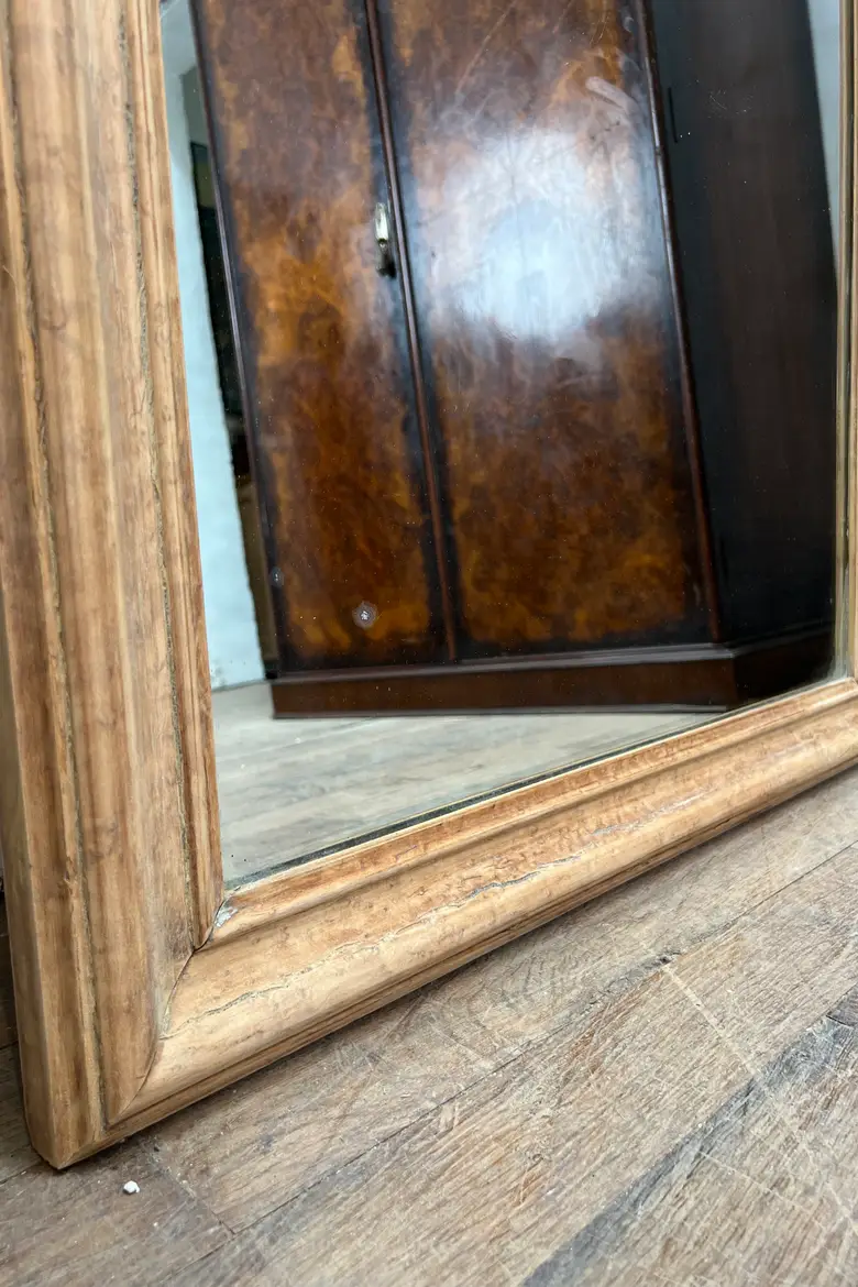 Miroir Louis Philippe en noyer