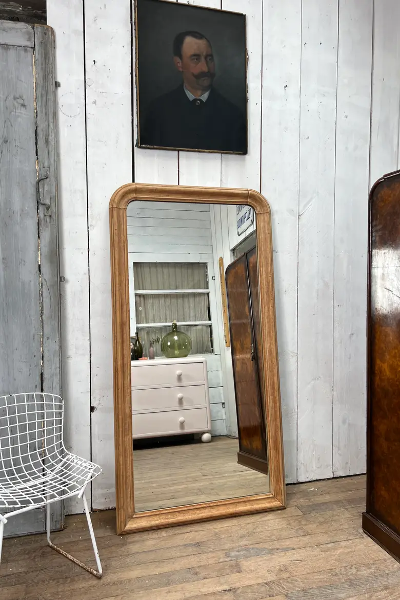 Miroir Louis Philippe en noyer