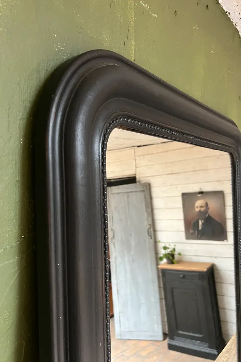 Miroir Louis Philippe patiné en noir Début XXème