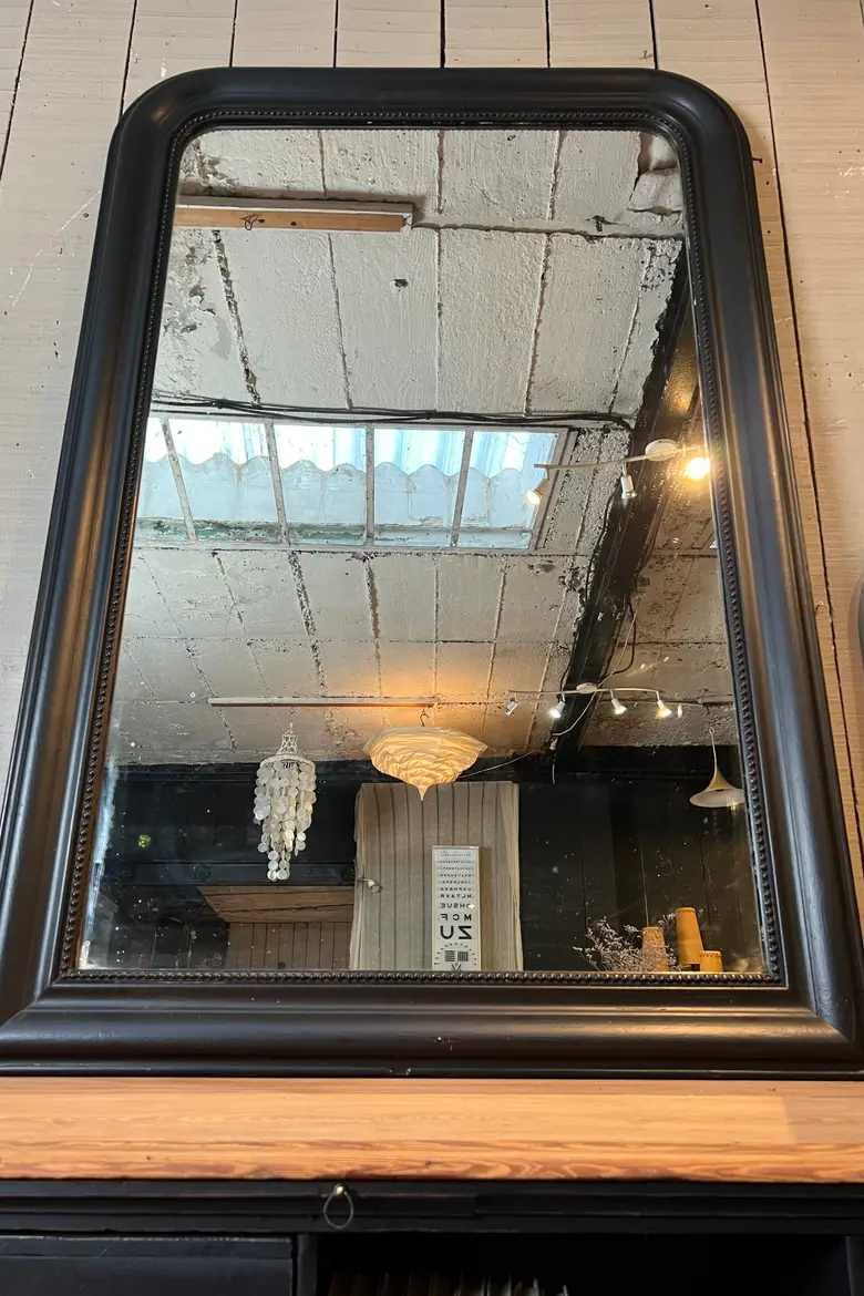 Miroir Louis Philippe peint en noir