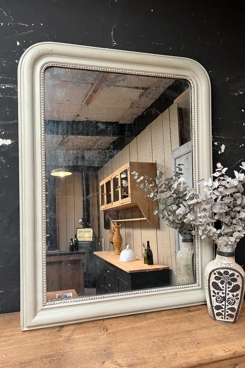 Miroir Louis Philippe vert pâle Début XXème