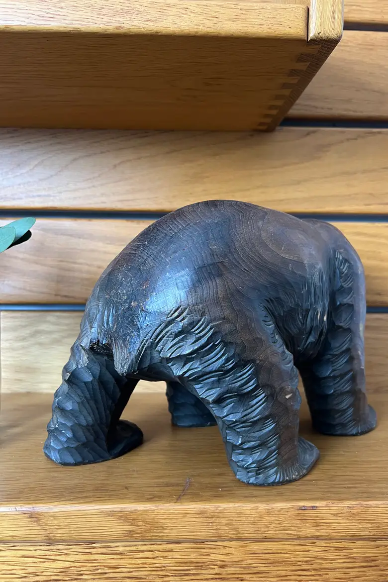 Ours en bois japonais