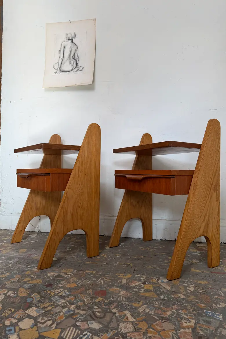 Paire de chevets scandinaves en chêne et teck — années 60
