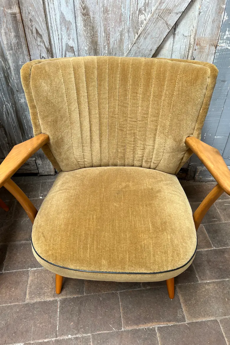 Paire de fauteuils cocktails scandinaves 1950