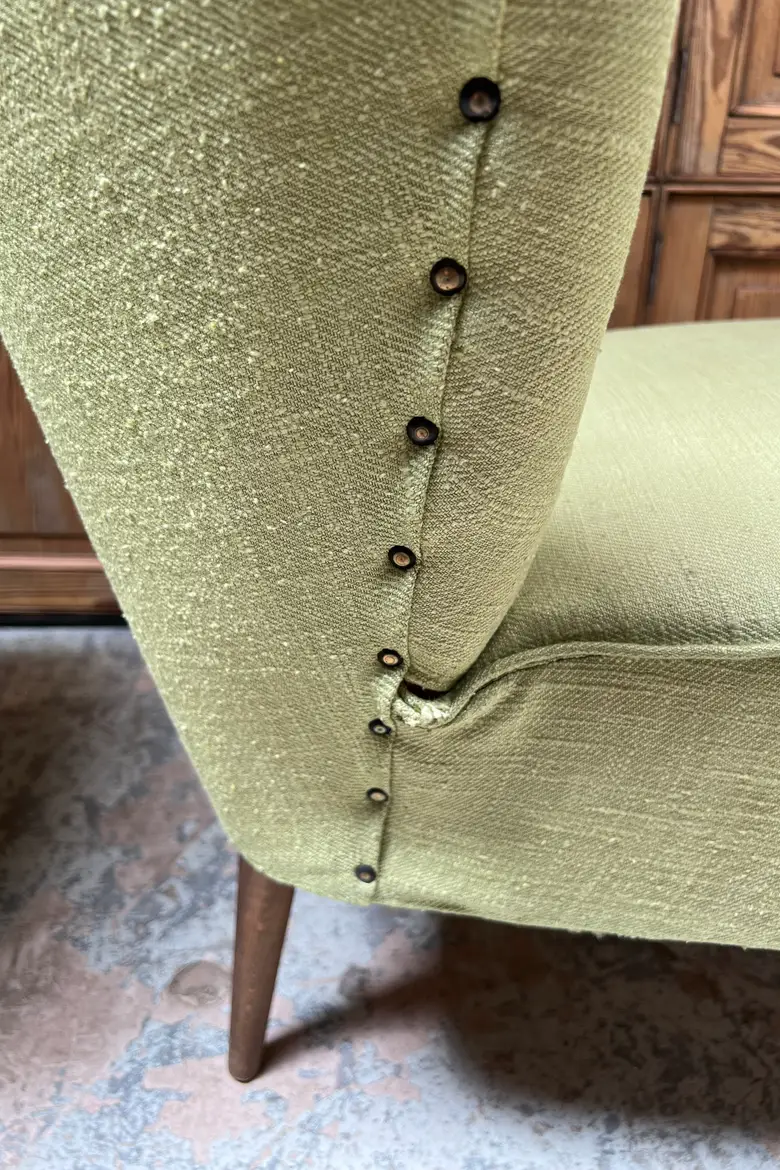 Paire de fauteuils cocktails verts 1950