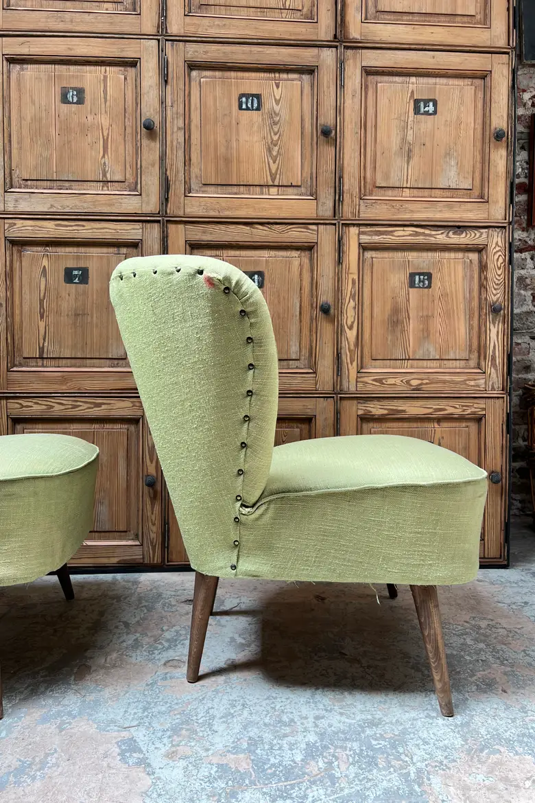 Paire de fauteuils cocktails verts 1950