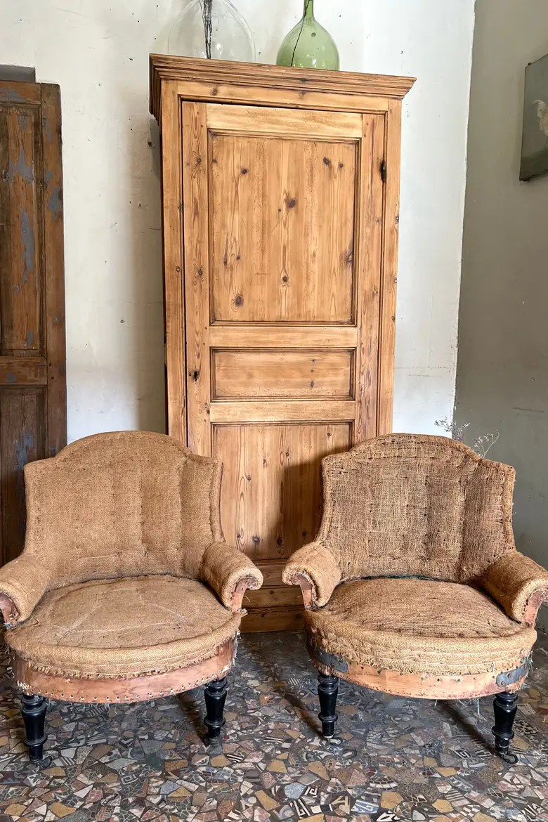 Paire de fauteuils crapauds de style Napoléon III Début XXème