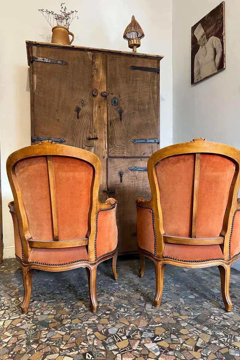 Paire de fauteuils de style Louis XV 1950