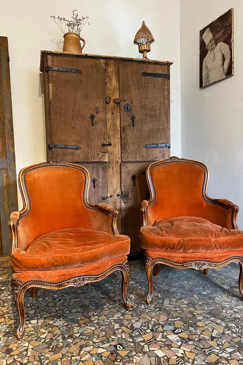 Paire de fauteuils de style Louis XV 1950