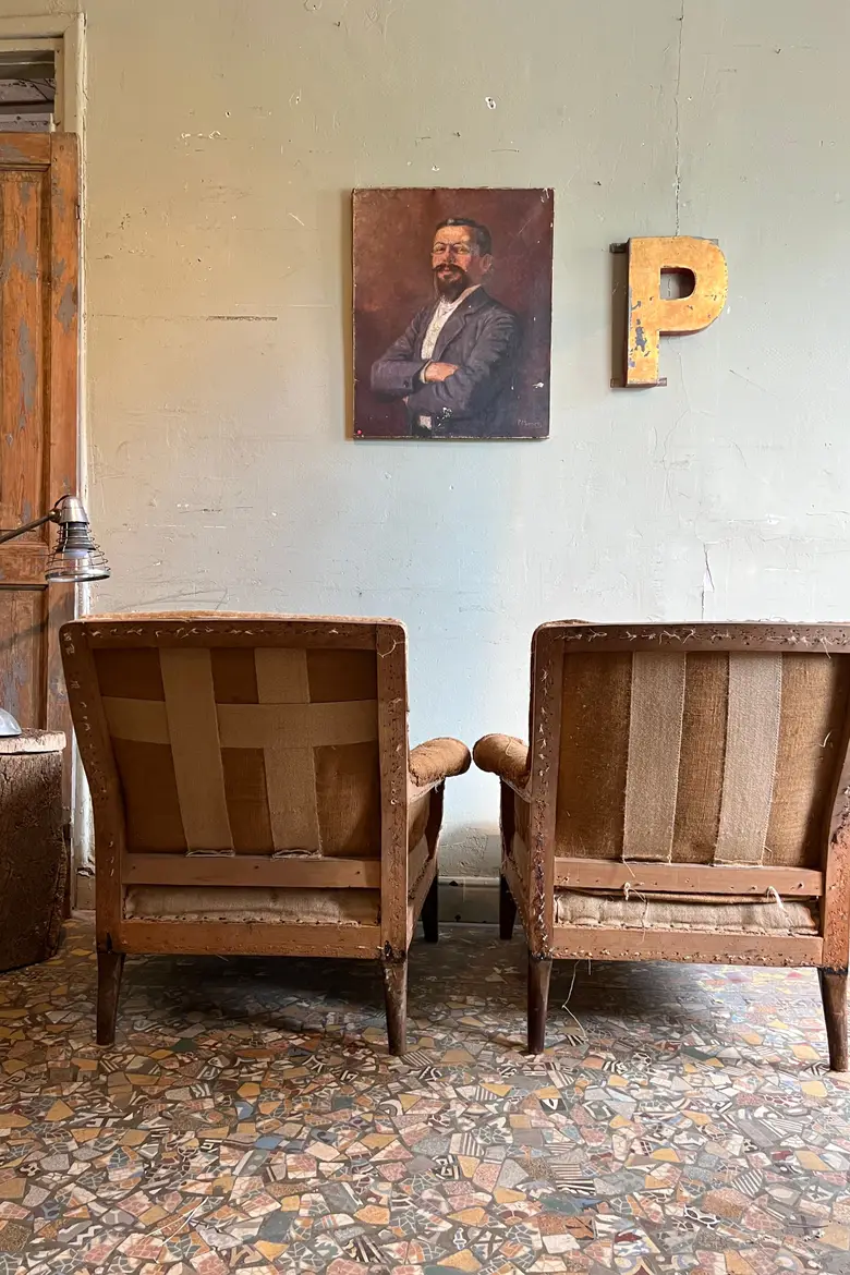 Paire de fauteuils de style Napoléon III Début XXème