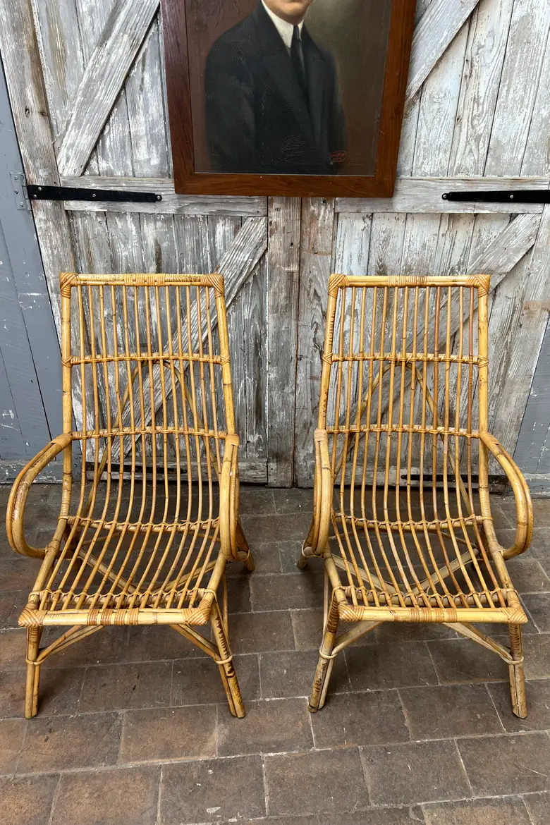 Paire de fauteuils en rotin