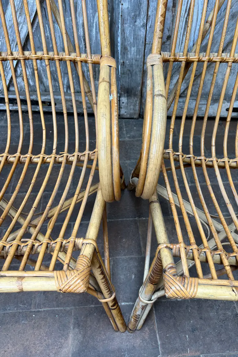 Paire de fauteuils en rotin