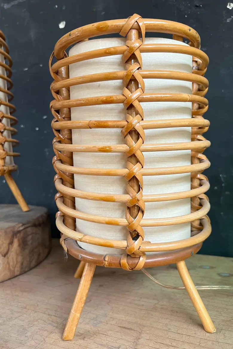 Paire de lampes en rotin Années 60