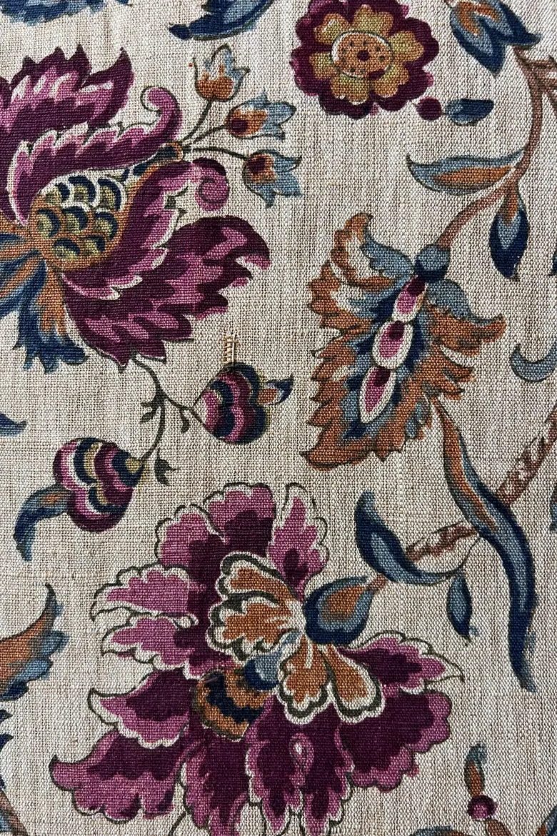 Paravent au décor floral