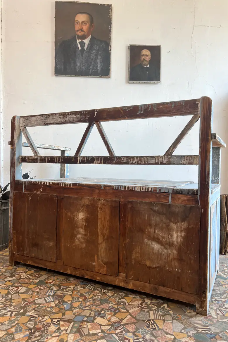 Petit banc coffre bleu – début XXe