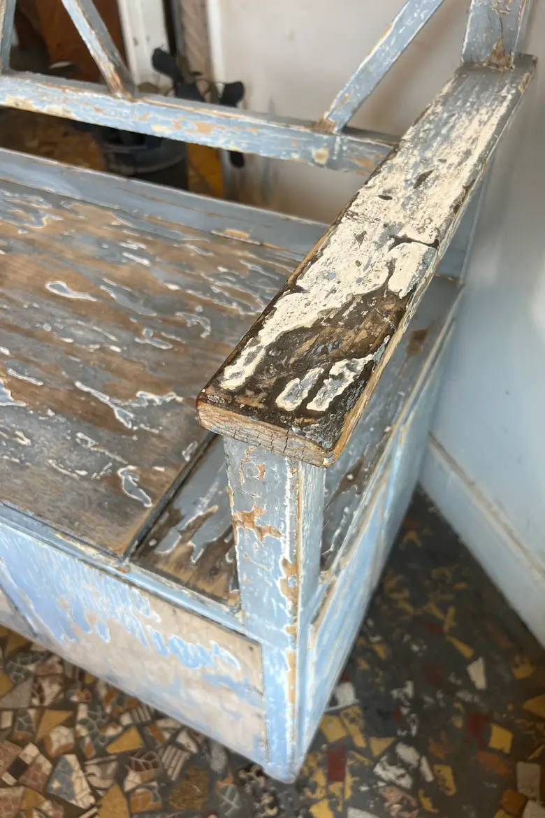 Petit banc coffre bleu – début XXe