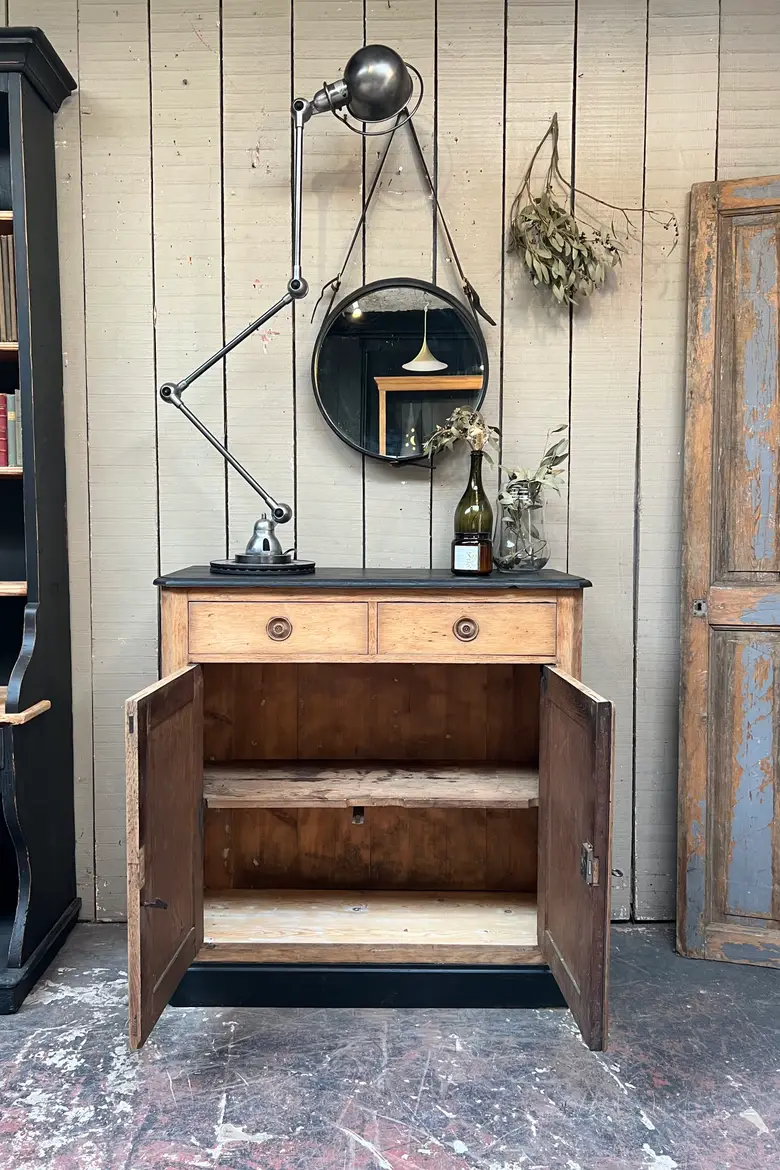 Petit buffet en chêne Début XXème