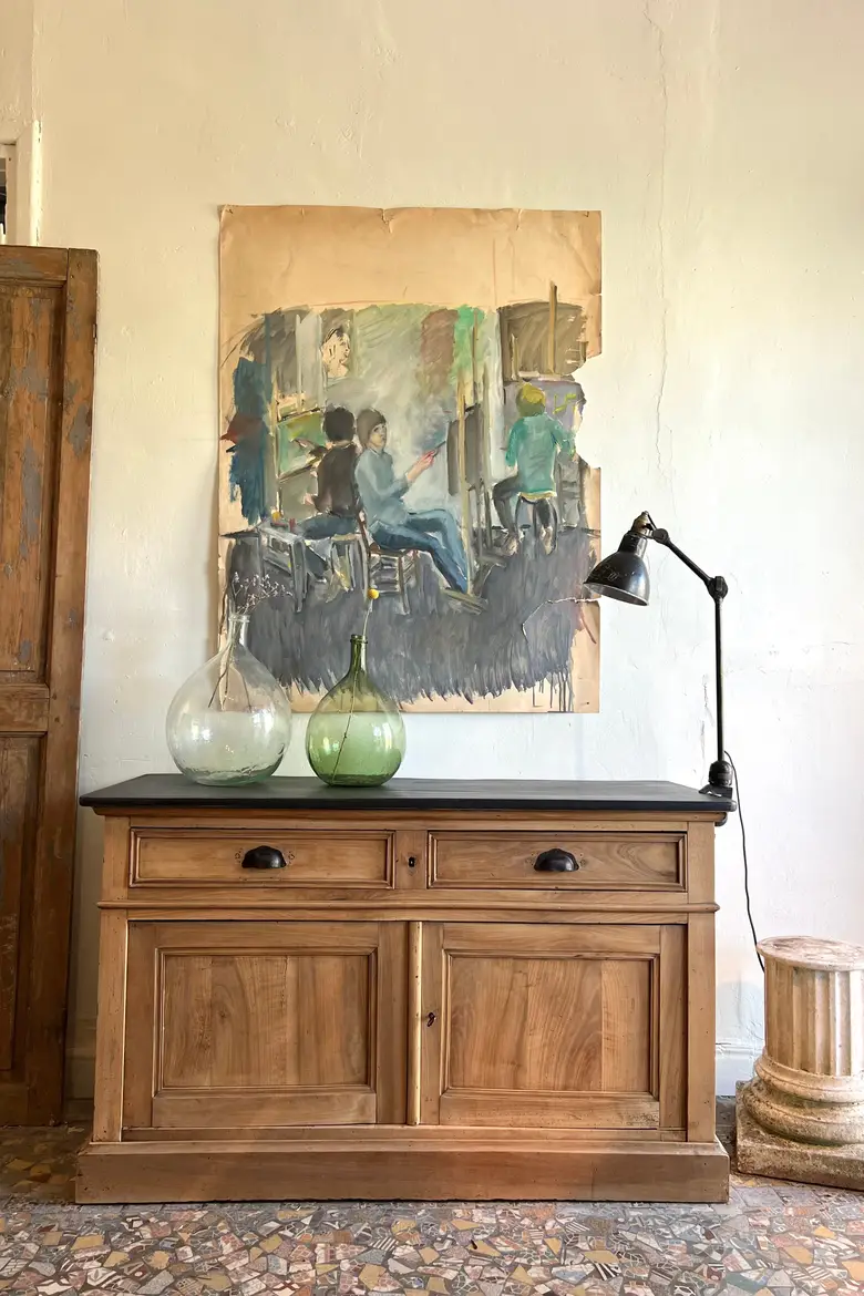 Petit buffet en noyer Début XXème