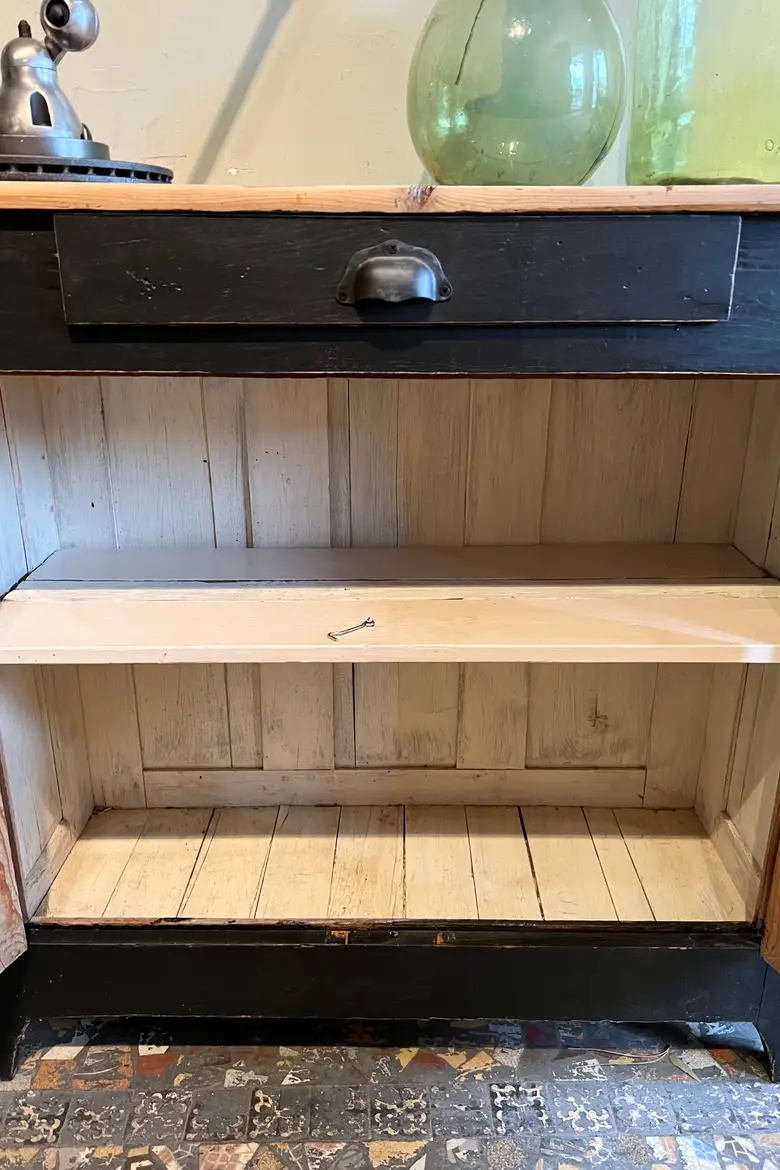 Petit buffet parisien en bois Début XXème