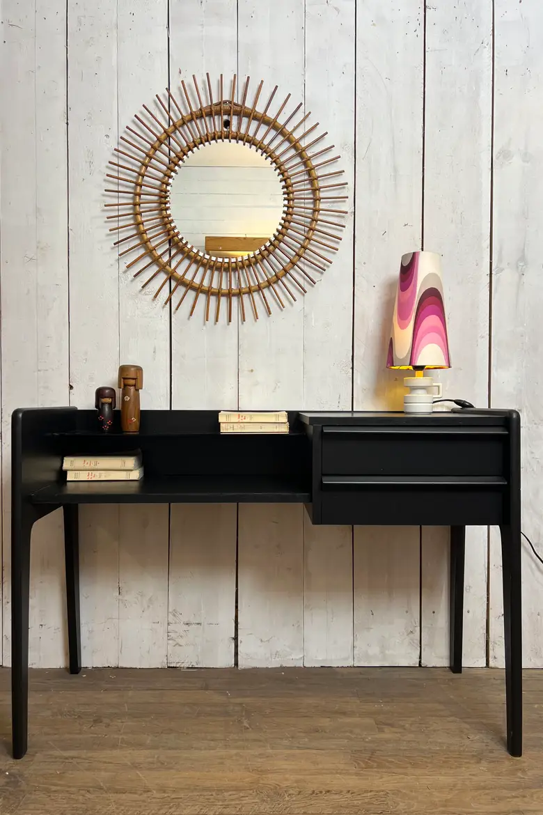 Petit bureau ou coiffeuse vintage