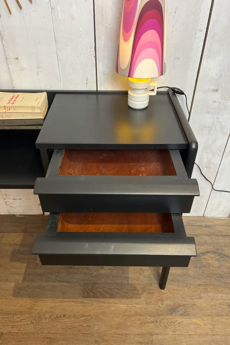 Petit bureau ou coiffeuse vintage