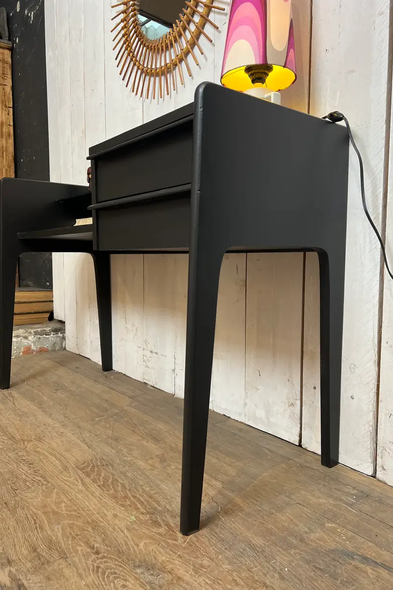 Petit bureau ou coiffeuse vintage