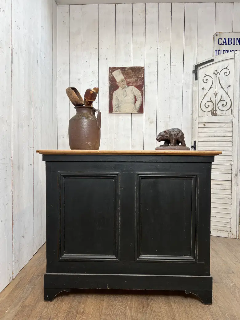 Petit comptoir de caisse en sapin