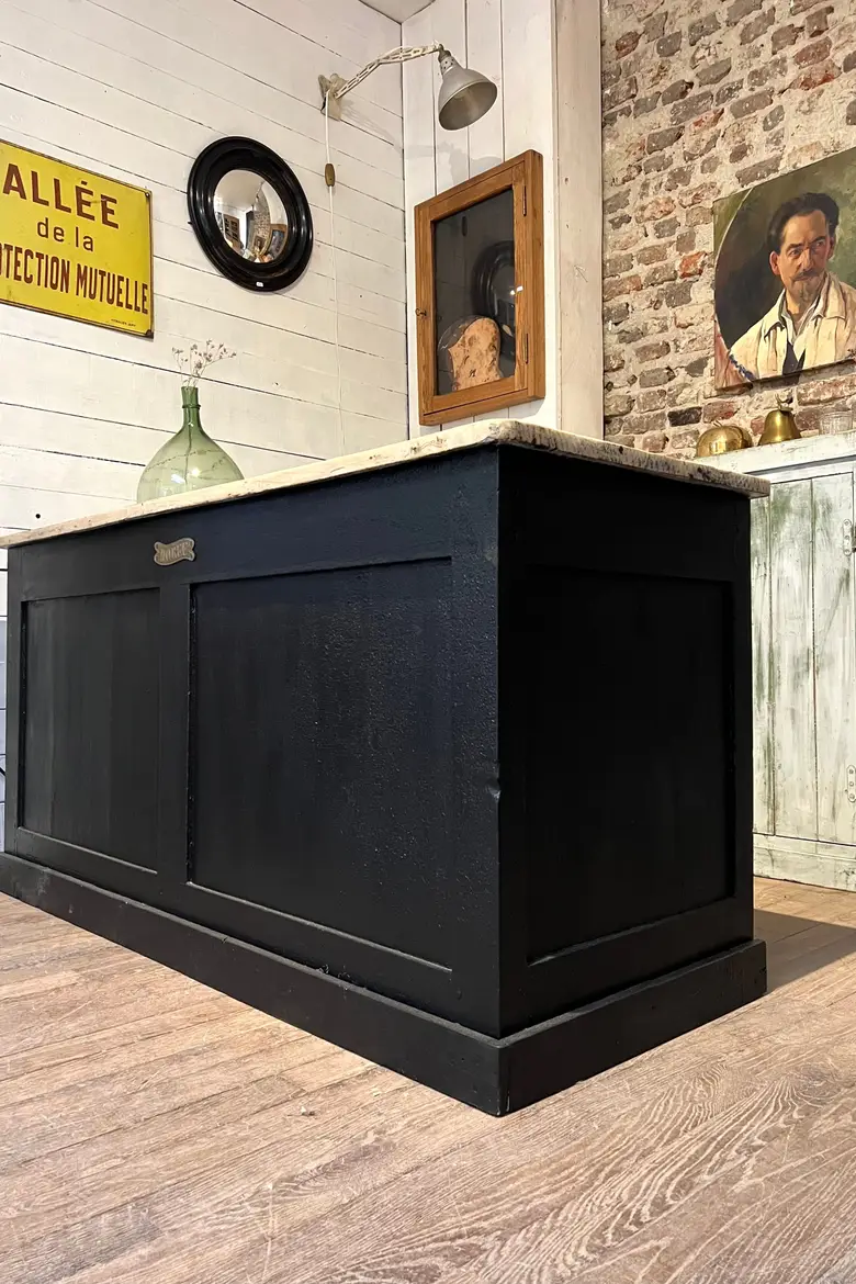 Petit comptoir de mercerie en bois 1920