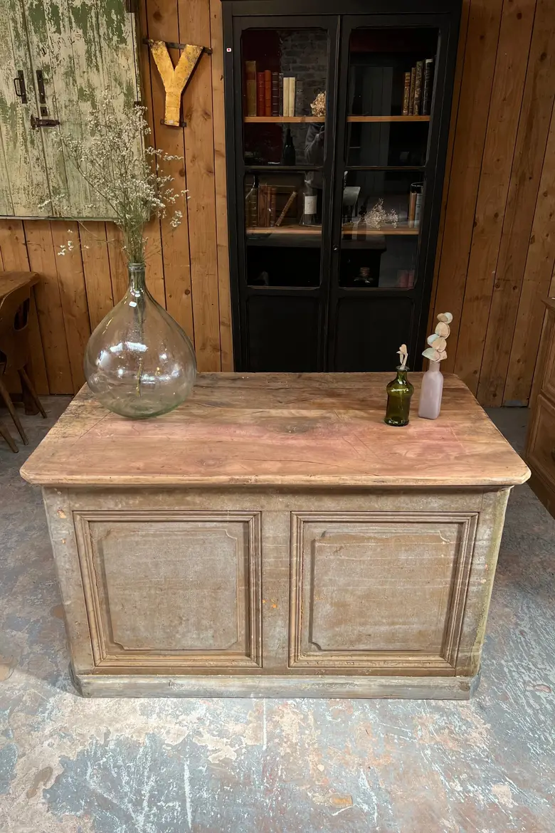 Petit comptoir patiné en bois XIXème