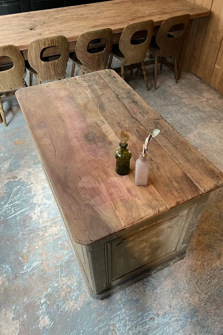 Petit comptoir patiné en bois XIXème
