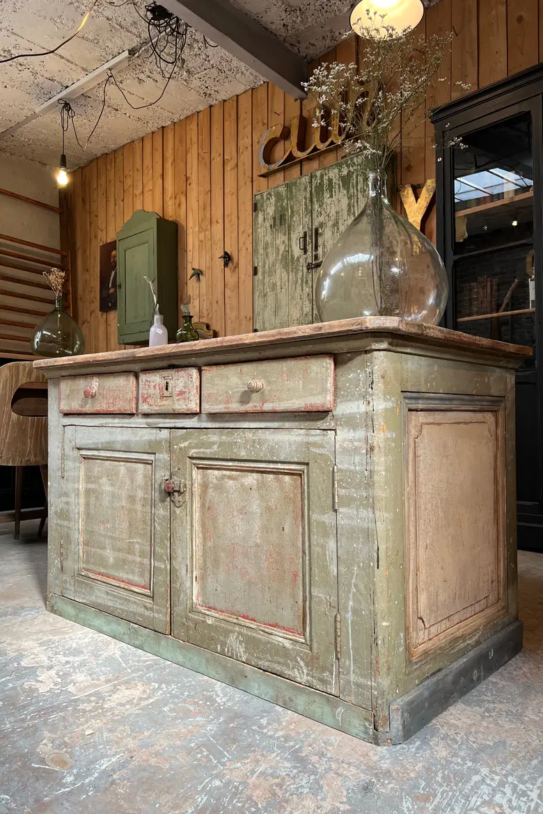 Petit comptoir patiné en bois XIXème